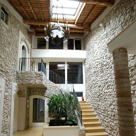 Bed and Breakfast Antica Corte Μαλτσεζίνε